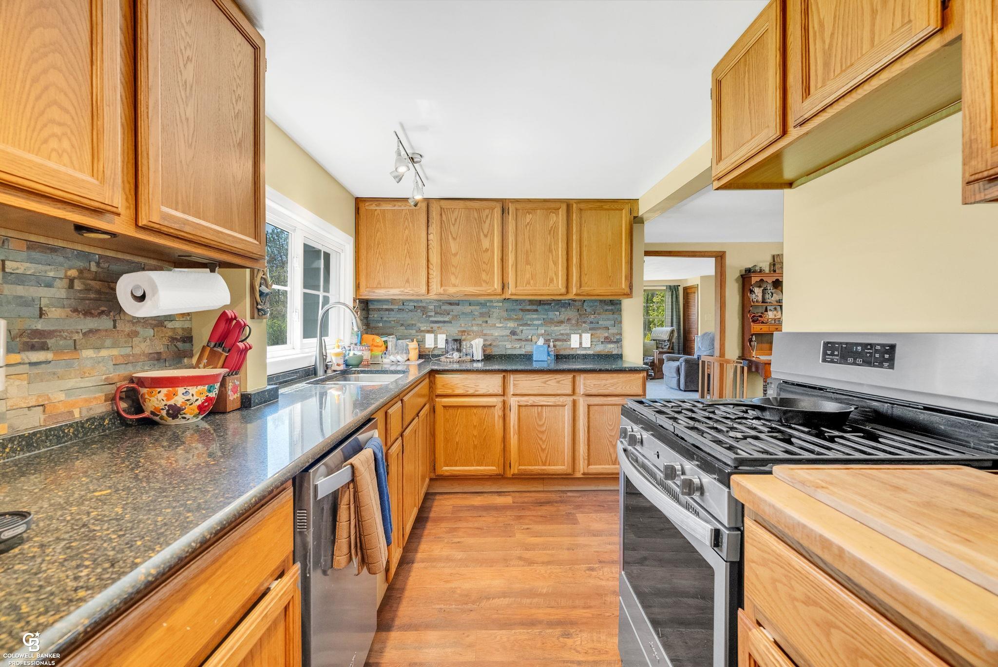 5252 Rochester Road Leonard, MI 48367 - Photo 34 of 50 50174231-0e7bc9c9-6cdd-4df0-ae9c-3b42035cdb01.JPG