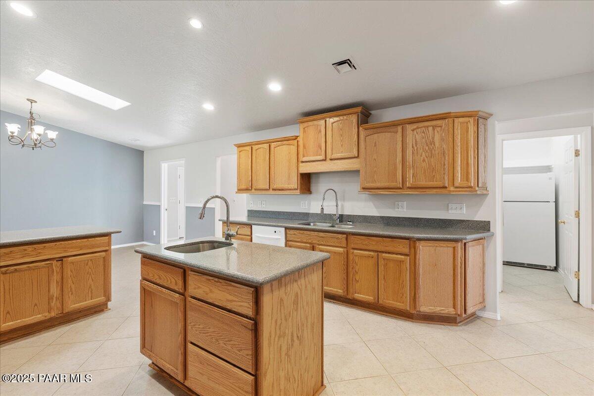 475 Highway 69 Prescott Valley, AZ 86327 - Photo 13 of 64 Kitchen