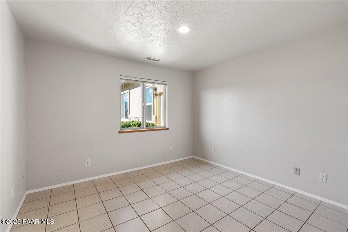 475 Highway 69 Prescott Valley, AZ 86327 - Photo 28 of 64 Guest Bedroom 3