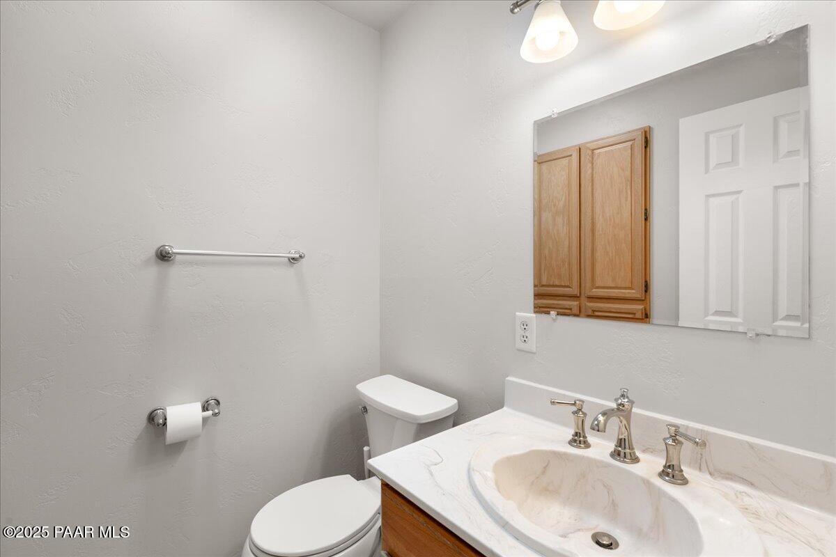 475 Highway 69 Prescott Valley, AZ 86327 - Photo 35 of 64 Powder Room