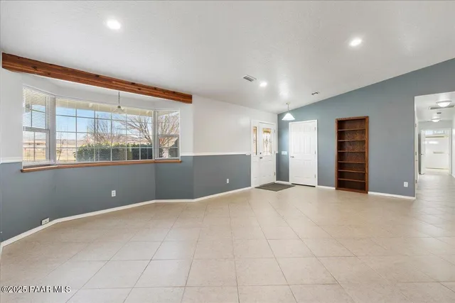 $950,000 | 475 Highway 69, Prescott Valley, AZ 86327