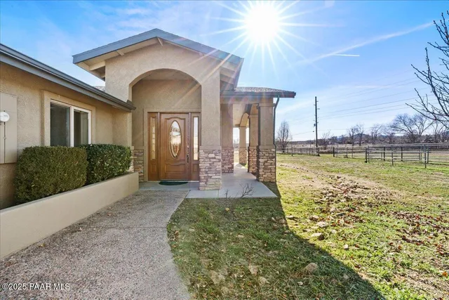 $950,000 | 475 Highway 69, Prescott Valley, AZ 86327