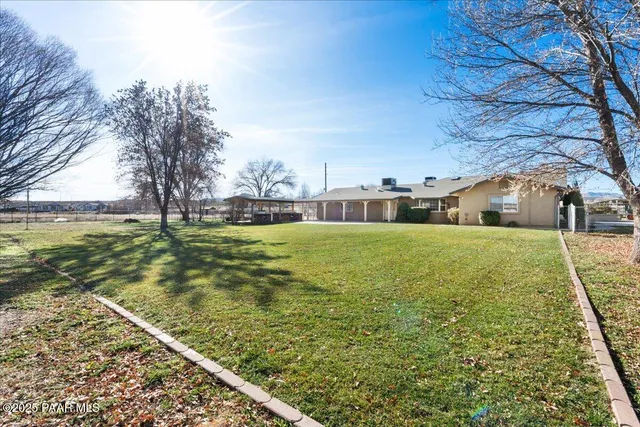 $950,000 | 475 Highway 69, Prescott Valley, AZ 86327