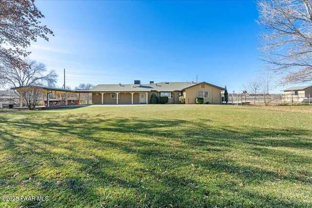$950,000 | 475 Highway 69, Prescott Valley, AZ 86327