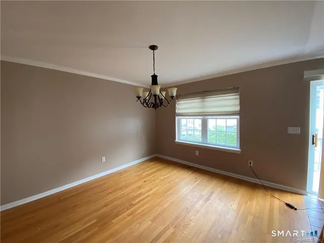 $389,000 | 11 Mannions Lane, Unit 11, Danbury, CT 06810