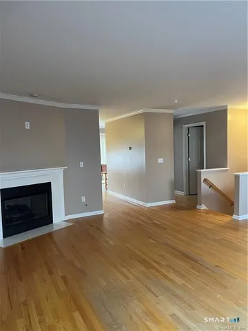 $389,000 | 11 Mannions Lane, Unit 11, Danbury, CT 06810