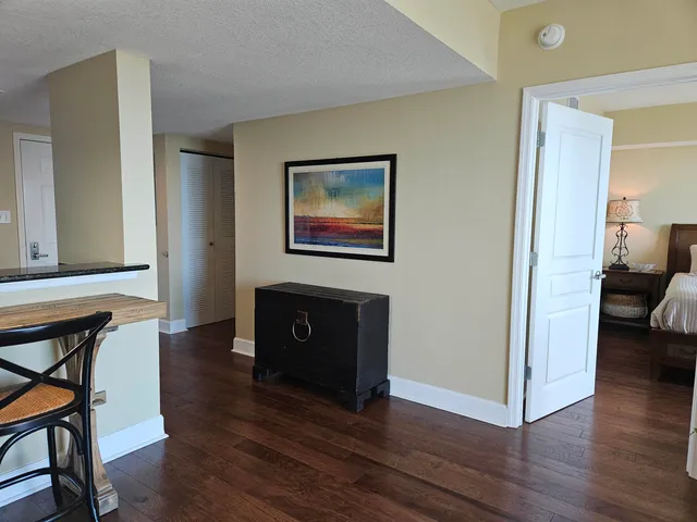 $255,000 | 300 South Duval Street, Unit 1003, Tallahassee, FL 32301