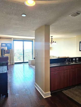 $255,000 | 300 South Duval Street, Unit 1003, Tallahassee, FL 32301