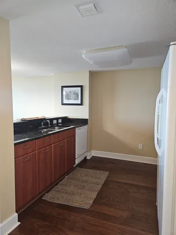 $255,000 | 300 South Duval Street, Unit 1003, Tallahassee, FL 32301