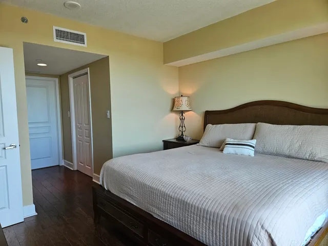 $255,000 | 300 South Duval Street, Unit 1003, Tallahassee, FL 32301