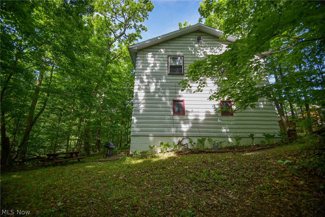 1683 Ridge Road Hinckley, OH 44233 - Photo 40 of 49