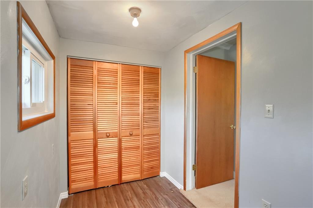 336 Oak Road Gibsonia, PA 15044 - Photo 3 of 24 Gallery Image 3