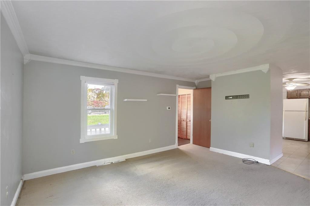 336 Oak Road Gibsonia, PA 15044 - Photo 5 of 24 Gallery Image 5