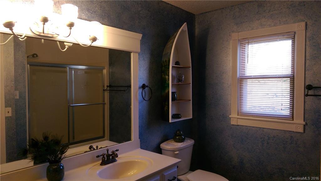 552 Old Fort Road Fairview, NC 28730 - Photo 14 of 24 Gallery Image 14