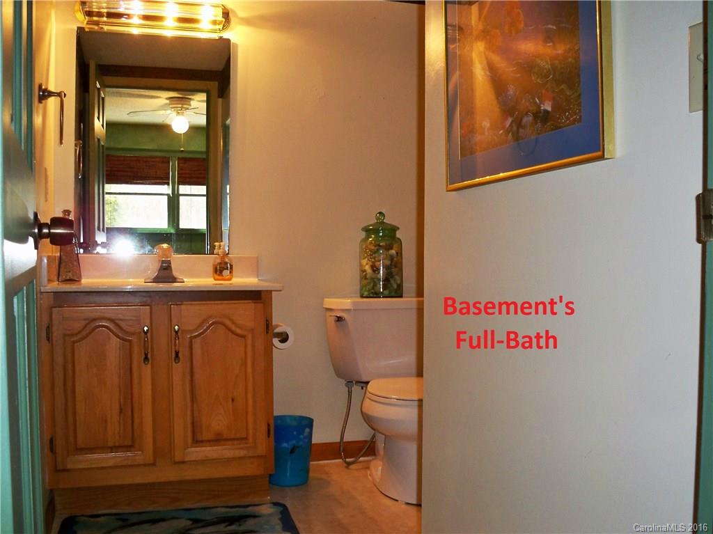 552 Old Fort Road Fairview, NC 28730 - Photo 19 of 24 Gallery Image 19