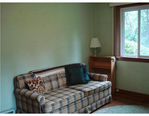 2265 Rochester Road Franklin Park, PA 15237 - Photo 11 of 17 Bedroom.