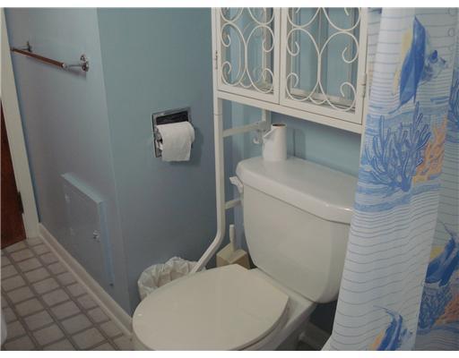 2265 Rochester Road Franklin Park, PA 15237 - Photo 16 of 17 Full Bath.