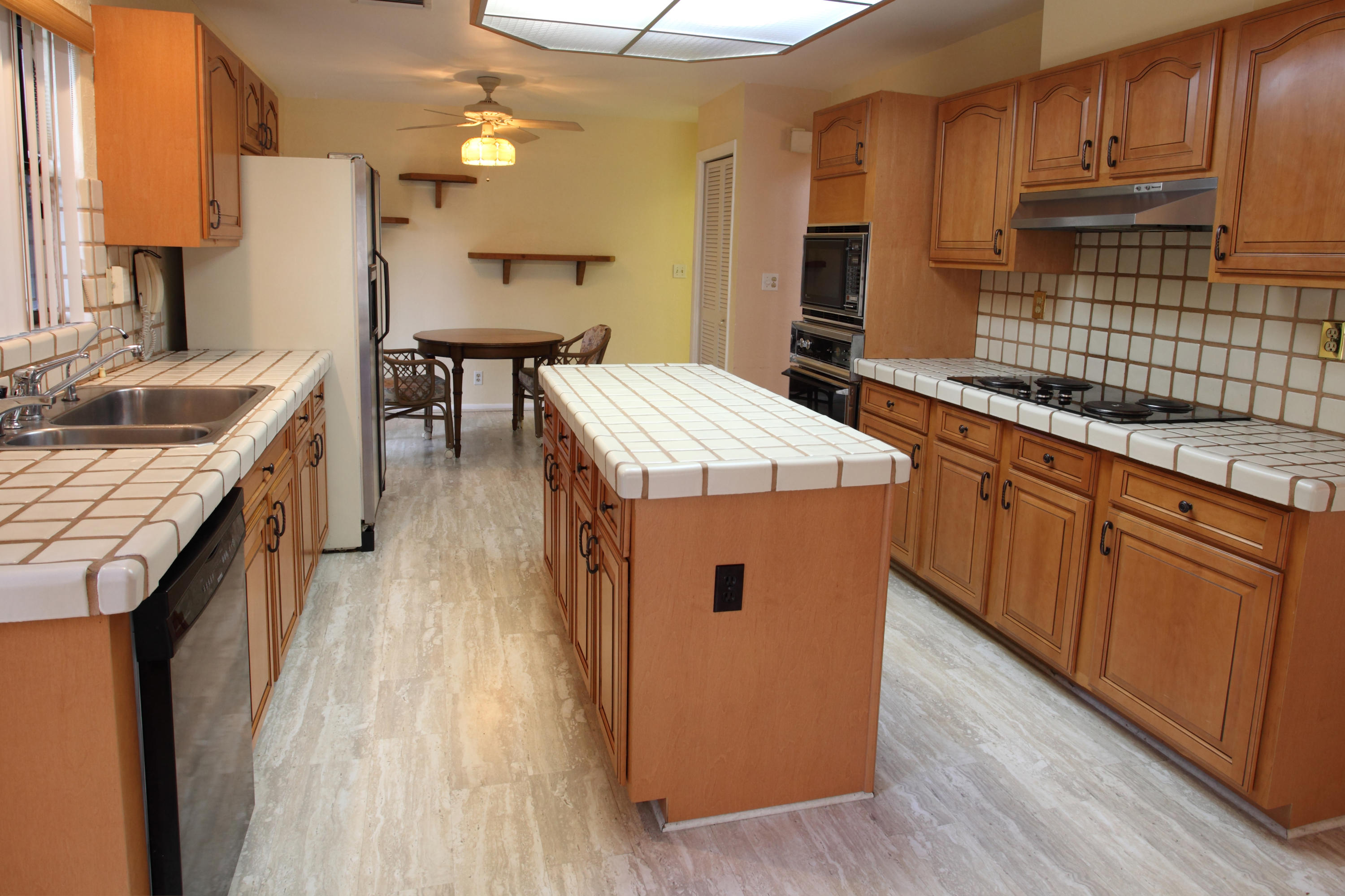 4350 Northwest 26th Avenue Boca Raton, FL 33434 - Photo 11 of 32 Kitchen 4