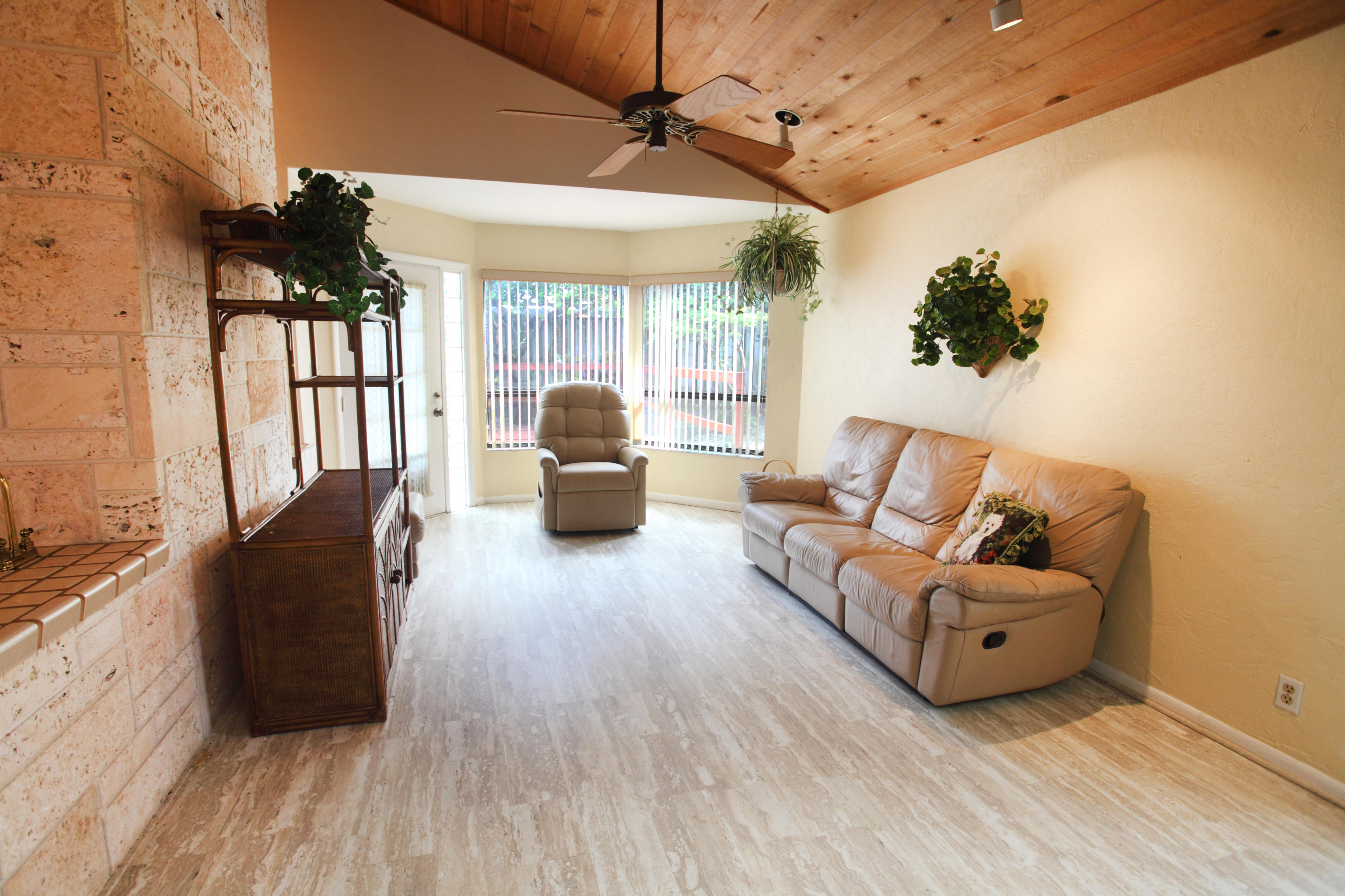4350 Northwest 26th Avenue Boca Raton, FL 33434 - Photo 12 of 32 Family room