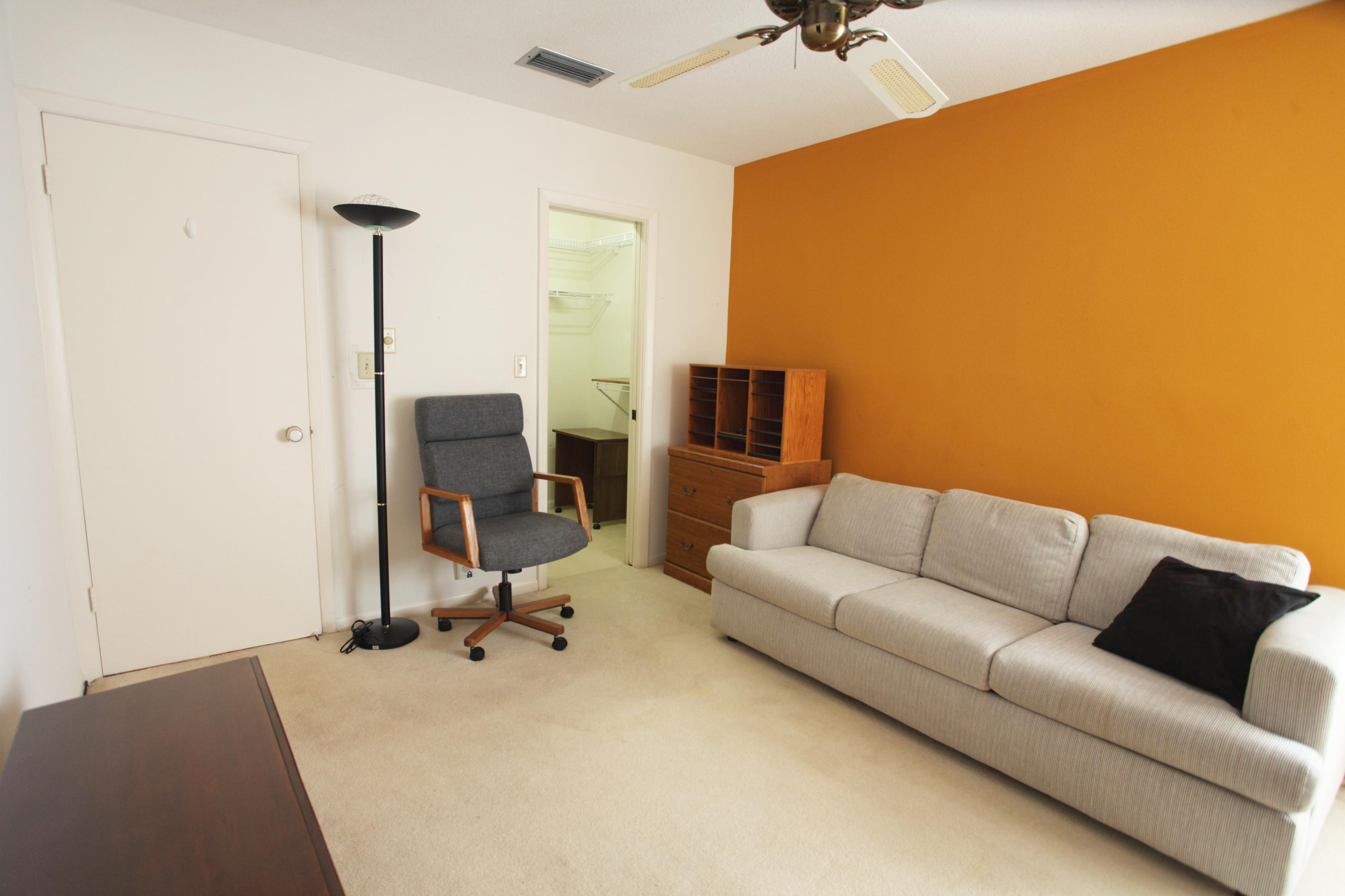 4350 Northwest 26th Avenue Boca Raton, FL 33434 - Photo 25 of 32 Guestroom