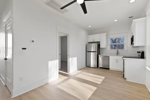 $1,389,800 | 1621 9th Avenue North, Nashville, TN 37208