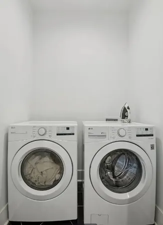 $1,369,998 | 1621 9th Avenue North, Nashville, TN 37208