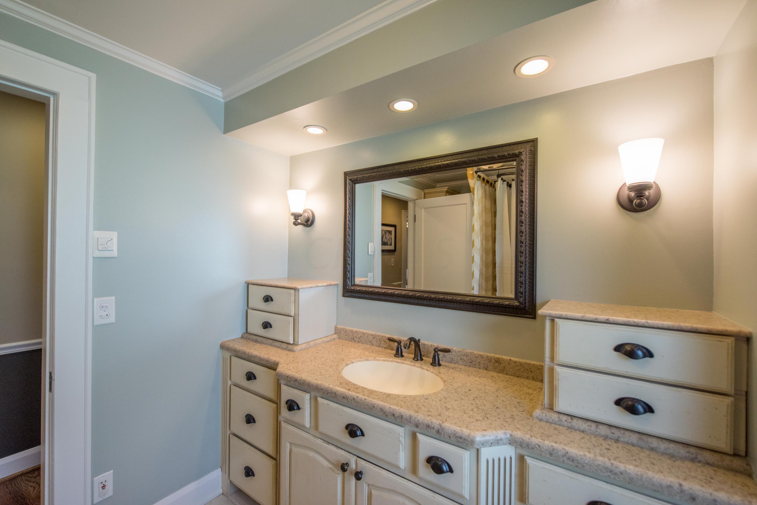 161 Brighton Road Columbus, OH 43202 - Photo 25 of 40 Gallery Image 25