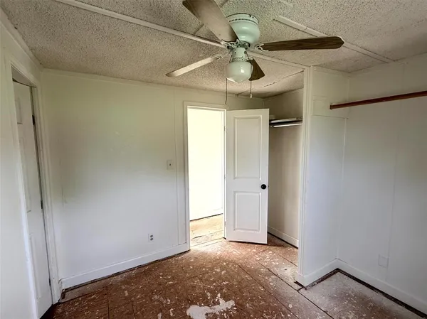 $160,000 | 4361 Miller Road, Midlothian, TX 76065