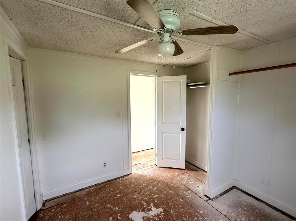 4361 Miller Road Midlothian, TX 76065 - Photo 16 of 40