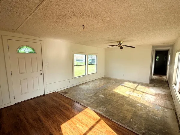 $160,000 | 4361 Miller Road, Midlothian, TX 76065