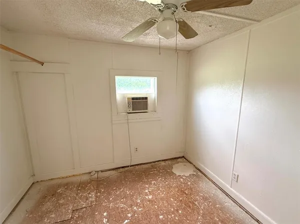 $160,000 | 4361 Miller Road, Midlothian, TX 76065