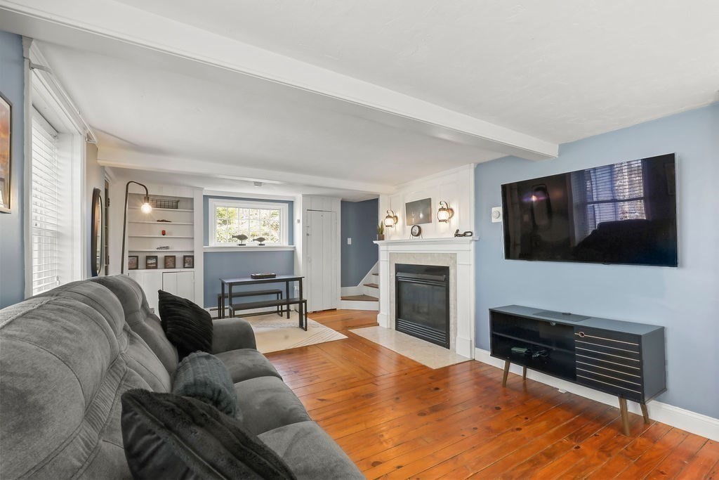 111 Westminster Road Weymouth, MA 02189 - Photo 16 of 42