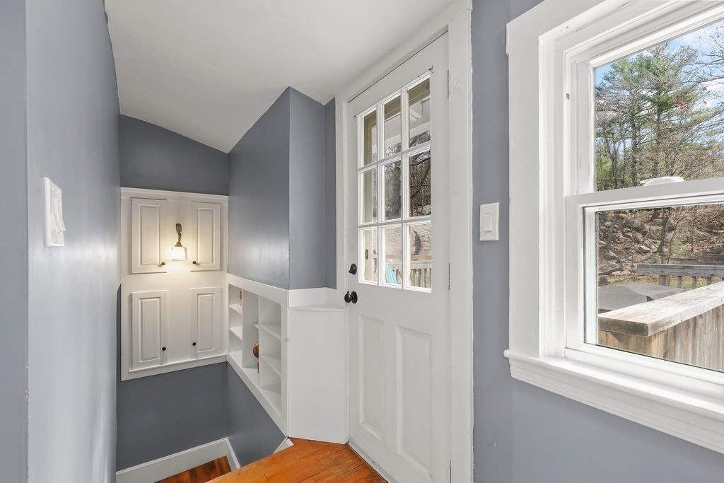 111 Westminster Road Weymouth, MA 02189 - Photo 25 of 42