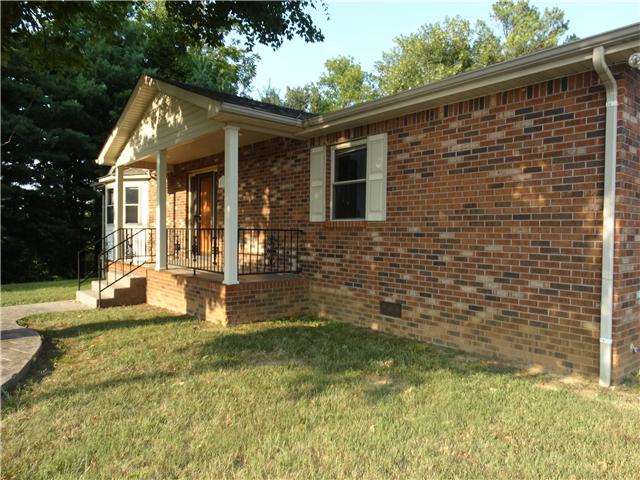 6311 Henry Road Springfield, TN 37172 - Photo 3 of 12