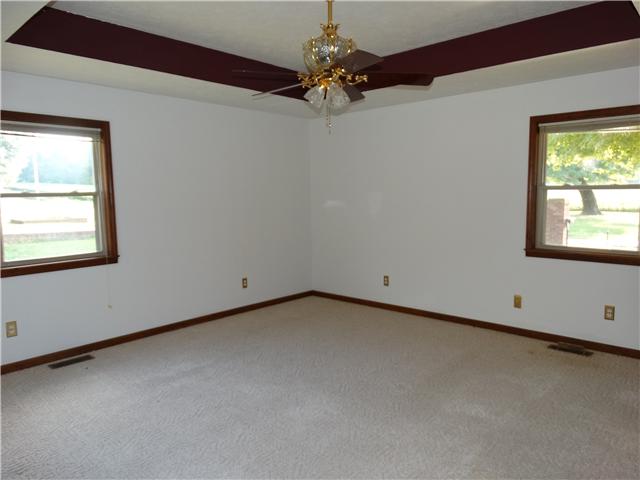 6311 Henry Road Springfield, TN 37172 - Photo 5 of 12