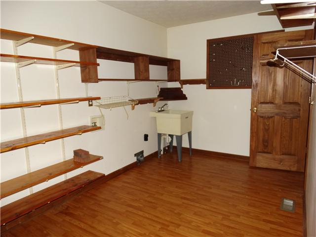 6311 Henry Road Springfield, TN 37172 - Photo 10 of 12