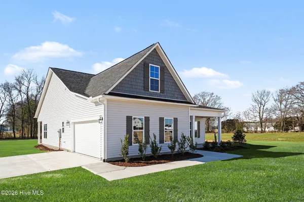 $299,706 | 110 Ham Farm Drive, La Grange, NC 28551