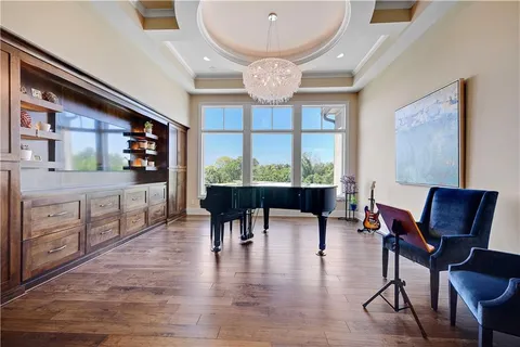 $3,875,000 | 16916 Bond Street, Overland Park, KS 66221