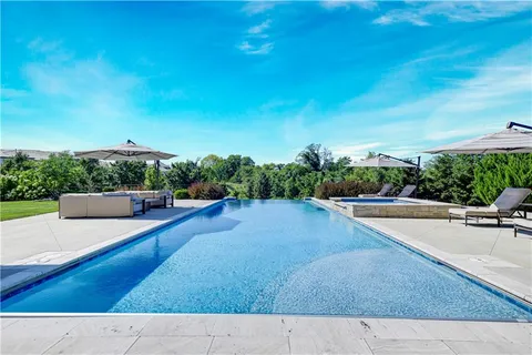 $3,875,000 | 16916 Bond Street, Overland Park, KS 66221