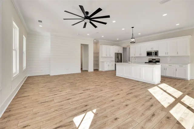 $676,000 | 131 Village Drive, St. Simons Island, GA 31522