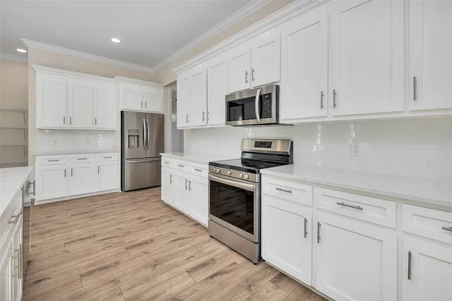 $676,000 | 131 Village Drive, St. Simons Island, GA 31522