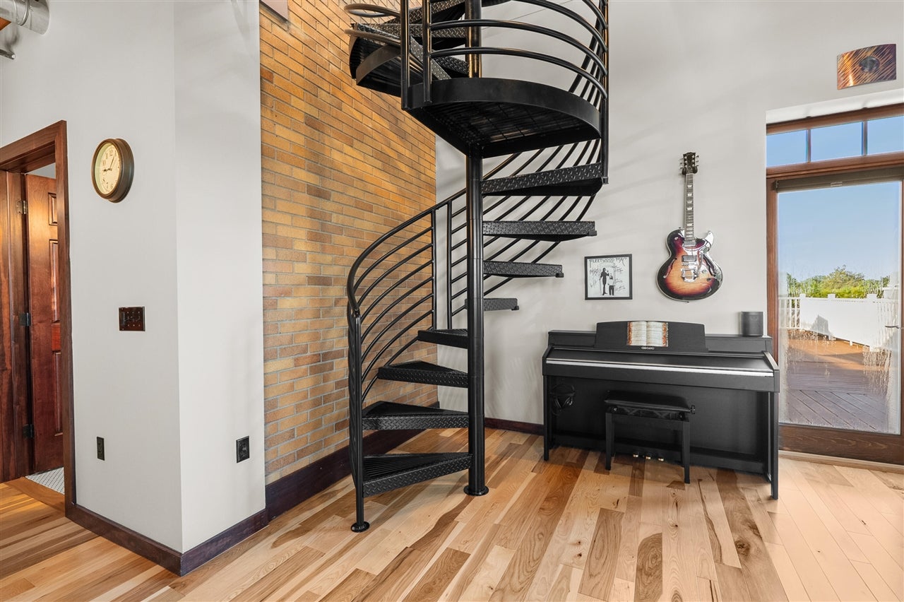 333 State Street St. Joseph, MI 49085 - Photo 8 of 40 Gallery Image 8