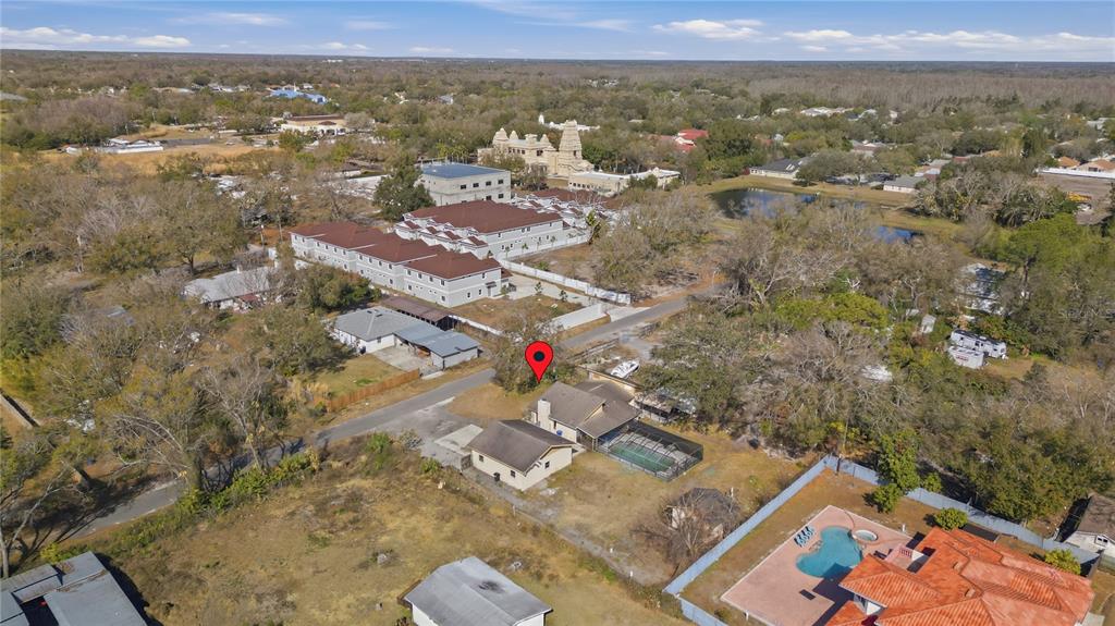 10301 Trail Ridge Lane Tampa, FL 33624 - Photo 29 of 35 an aerial view of multiple house