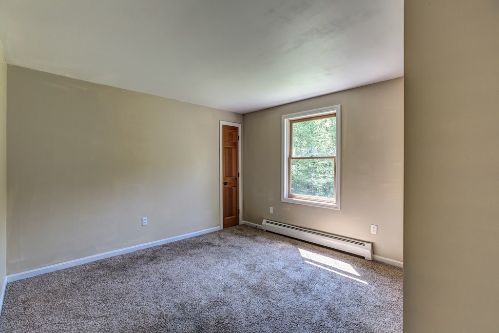 55 Richardson Road Lyndeborough, NH 03082 - Photo 19 of 40