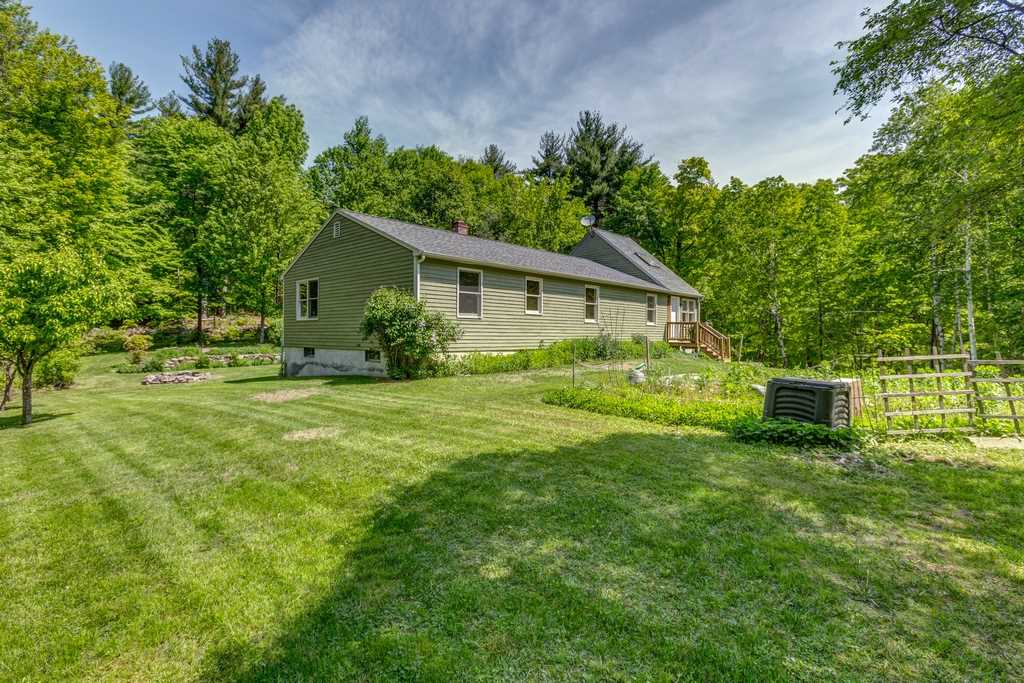 55 Richardson Road Lyndeborough, NH 03082 - Photo 23 of 40