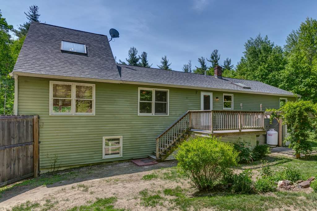 55 Richardson Road Lyndeborough, NH 03082 - Photo 27 of 40
