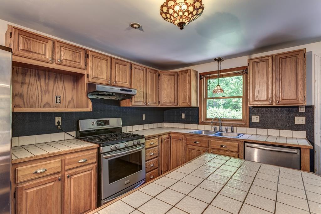 55 Richardson Road Lyndeborough, NH 03082 - Photo 5 of 40