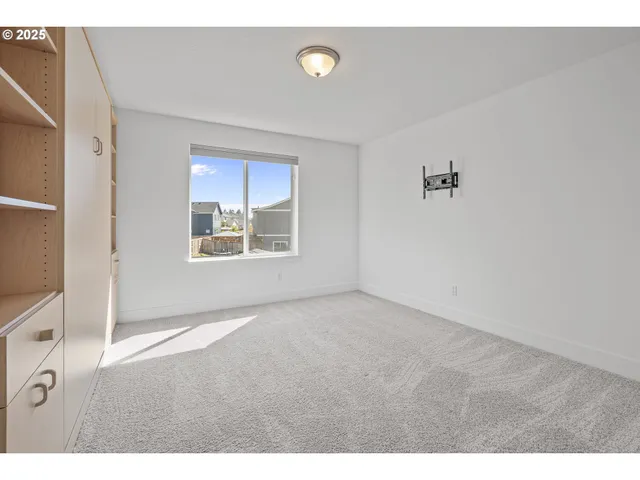 $639,800 | 1565 South Quartz Street, Cornelius, OR 97113