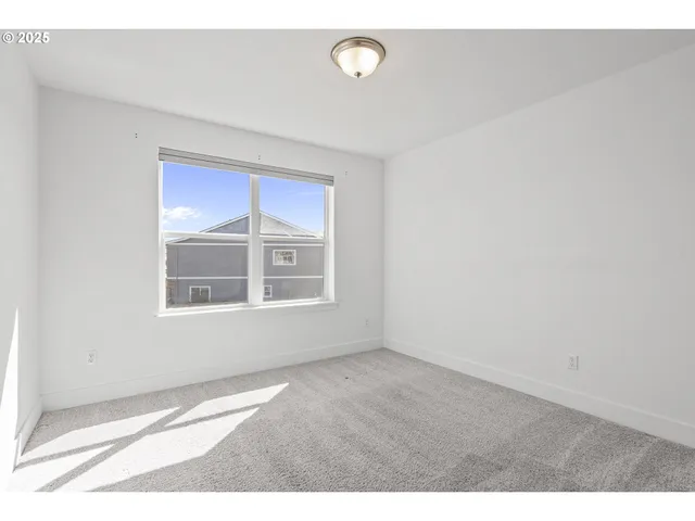 $639,800 | 1565 South Quartz Street, Cornelius, OR 97113