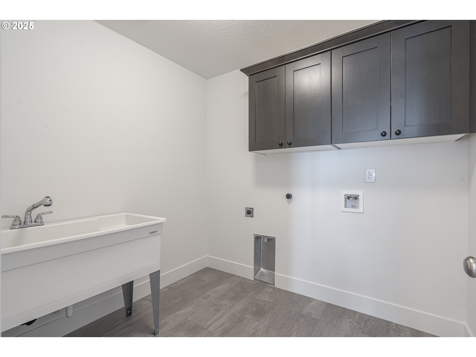 1565 South Quartz Street Cornelius, OR 97113 - Photo 26 of 46